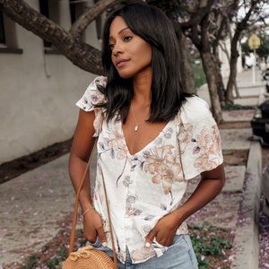 LOVESTITCH Floral Top